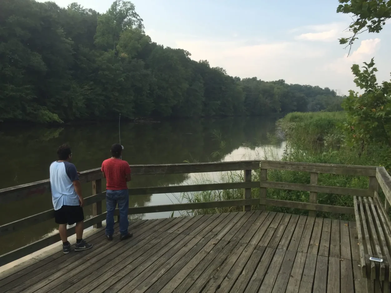 two kids at scenic outloook