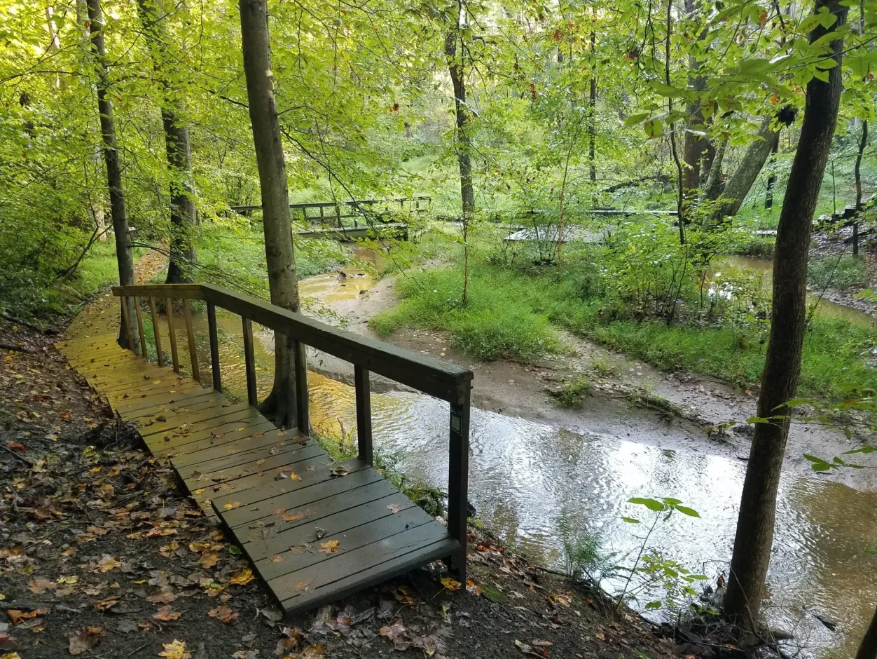 two run creek walkways